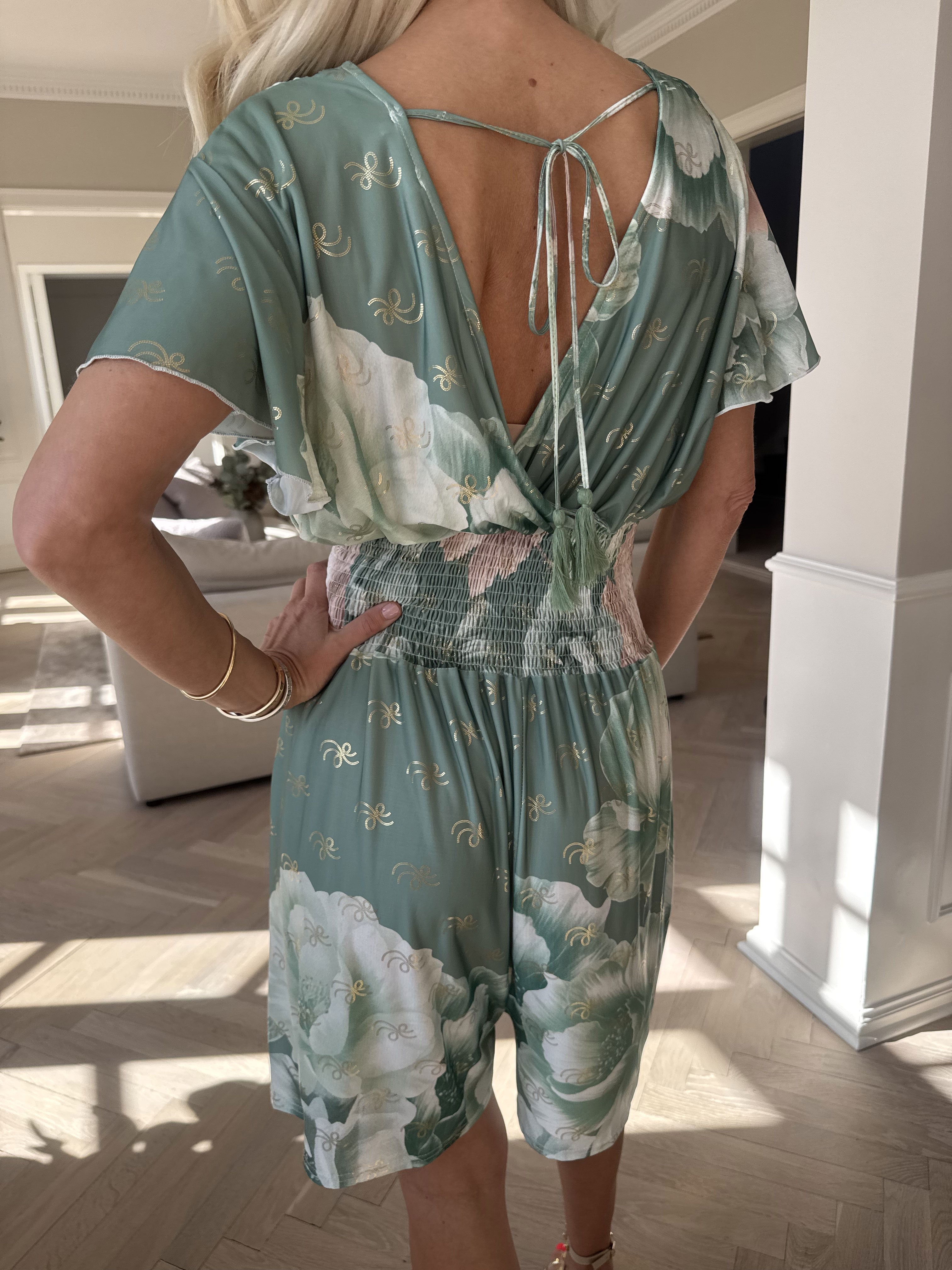 Pams Peony Playsuit - Jumpsuit med resår och blommigt tryck